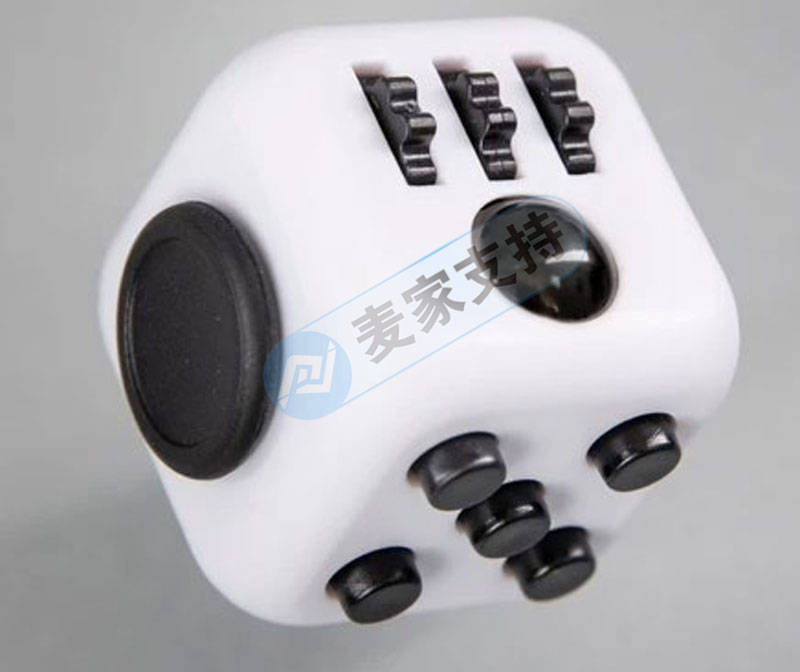 同是重災(zāi)區(qū)！FIDGET CUBE減壓魔方不減跨境賣家的壓，商標(biāo)版權(quán)專利應(yīng)有盡有